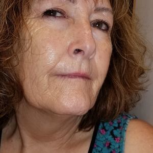 Meet your Posher, Carol